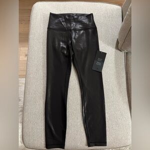 Lululemon Wunder Train High-Rise Tight 25"